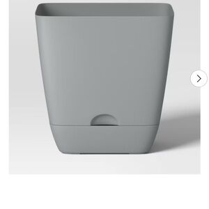 Room Essentials Square Planter in Soft Gray 6x6x6”